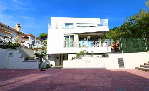 Townhouse en San Felíu de Guixols, Cataluña, España 1