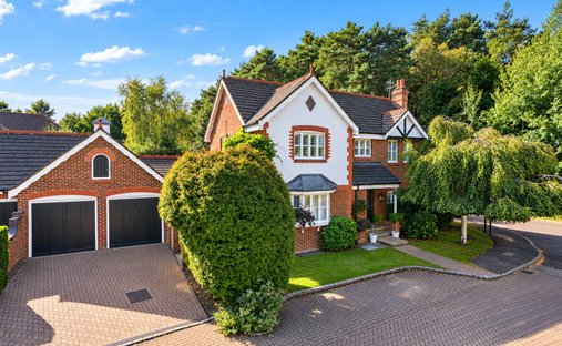 Maison à Lightwater, Windlesham, Angleterre 1