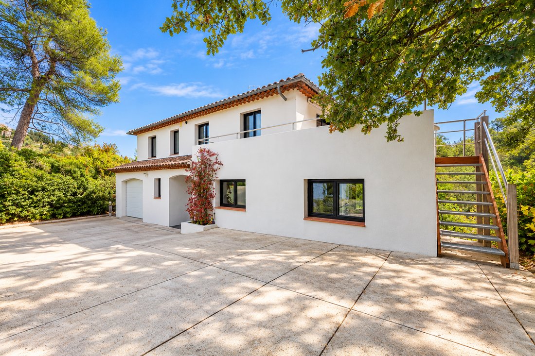 Villa à Saint-Jeannet, Provence-Alpes-Côte d'Azur, France 3 - 19115446