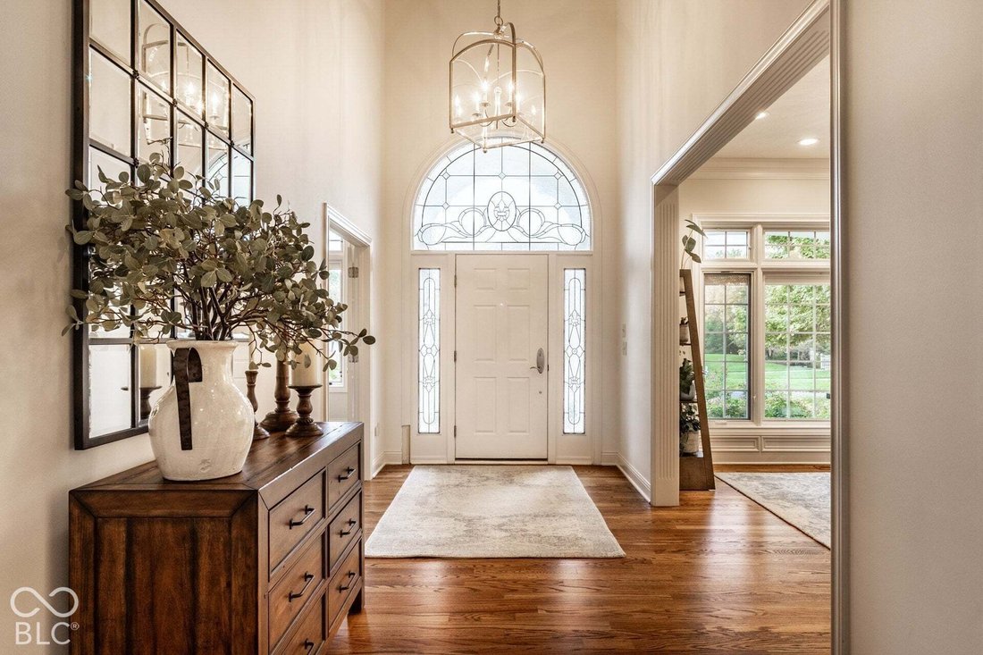 House in Zionsville, Indiana, United States 4 - 19110310