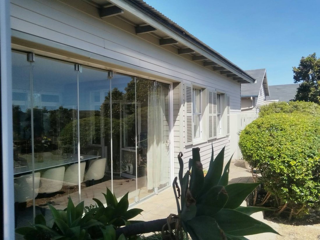 Casa en Boskloof Eco Estate, Helderberg, Ciudad del Cabo 2 - 19116828