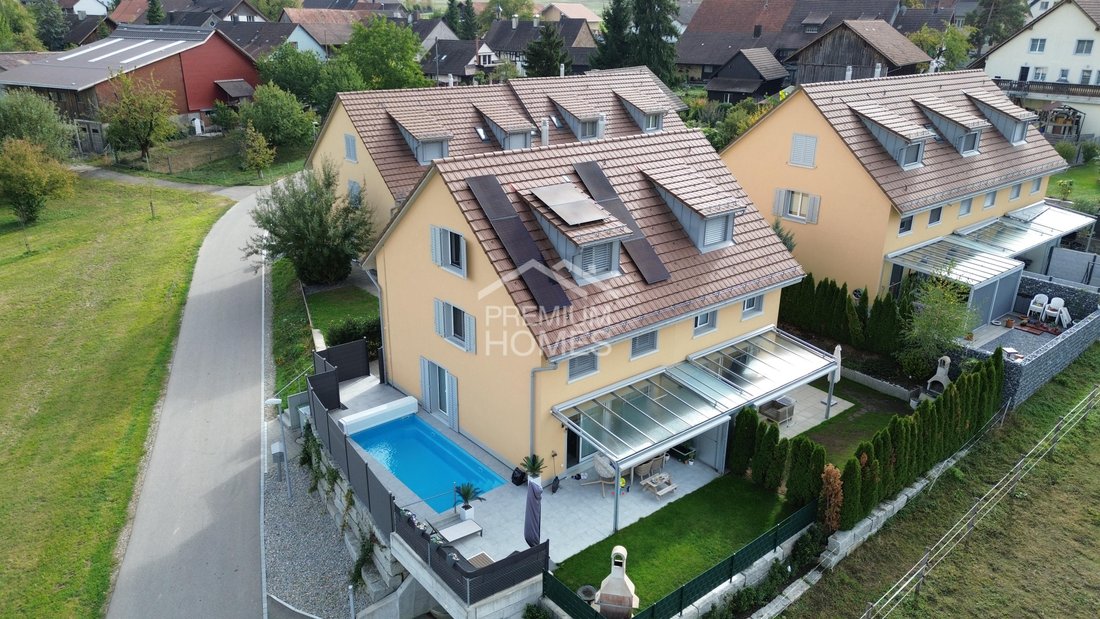 Casa en Wiesendangen, Cantón de Zúrich, Suiza 1 - 19082674
