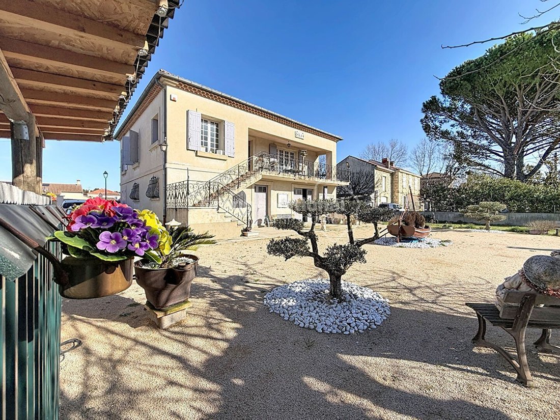 Maison à Noves, Provence-Alpes-Côte d'Azur, France 1 - 17255144