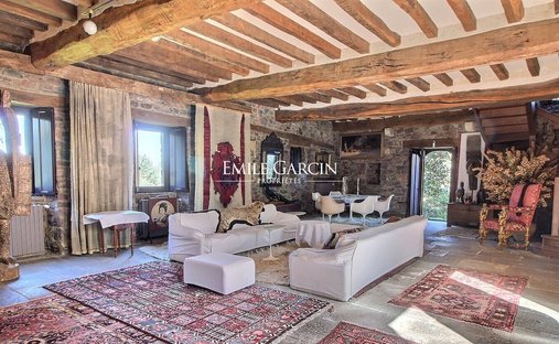 Villa in Urbain Ouest, Montfort-sur-Meu, Frankreich 1
