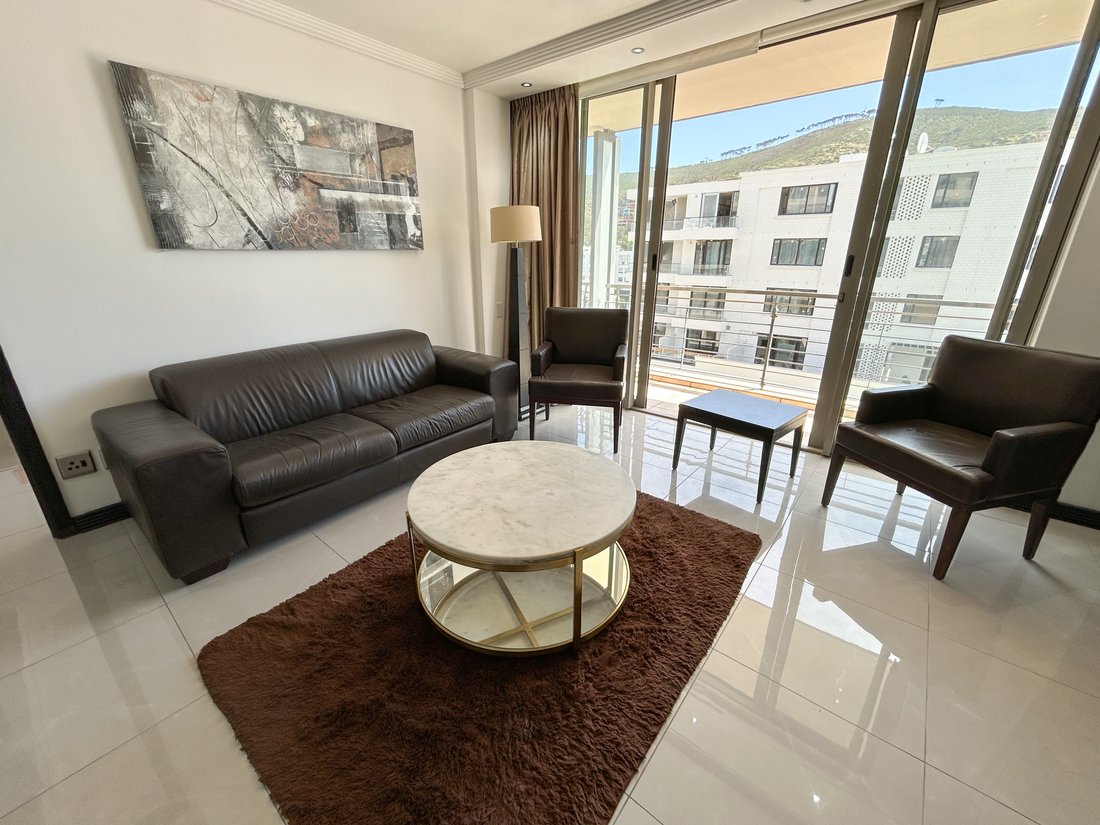 Apartment in City Centre, City Bowl, Cape Town 4 - 19116843