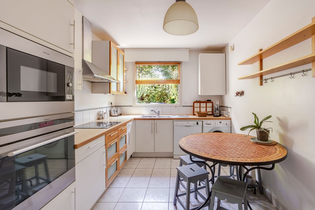 Apartment in Le Centre, Meudon, France 5 - 19018587