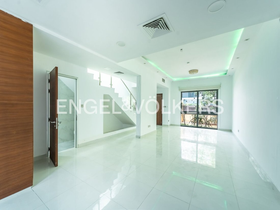 Villa en Jumeirah Village Circle, Dubái, Emiratos Árabes Unidos 5 - 19116910