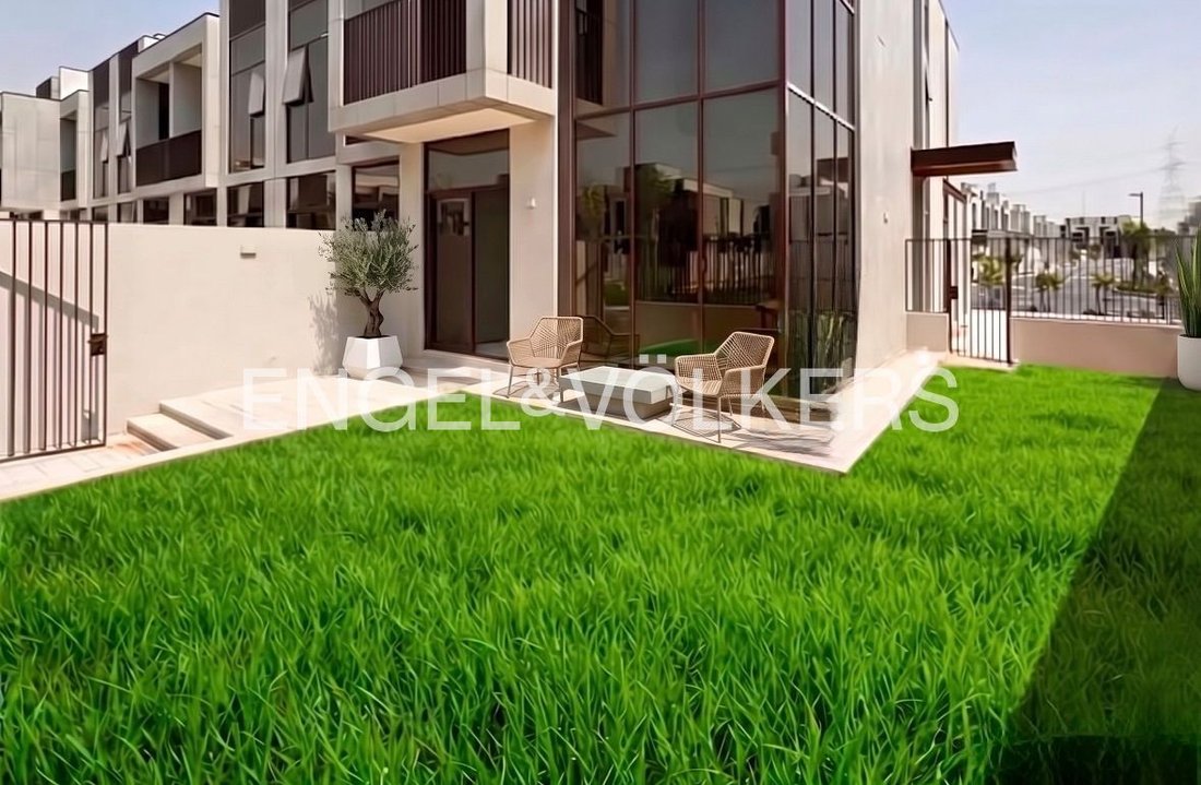 Residenza a Al Hebiah Sesto, Al Hebiah, Emirato di Dubai 1 - 19116926