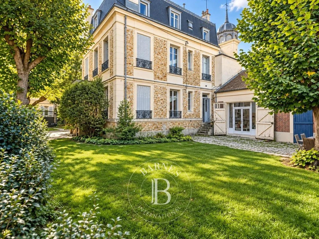 Maison à Domaine National du Château, Versailles, France 1 - 19111412