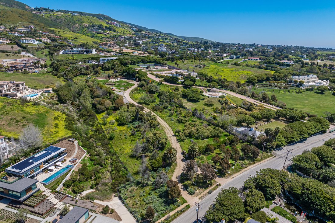Land in Malibu, California, United States 3 - 19111389