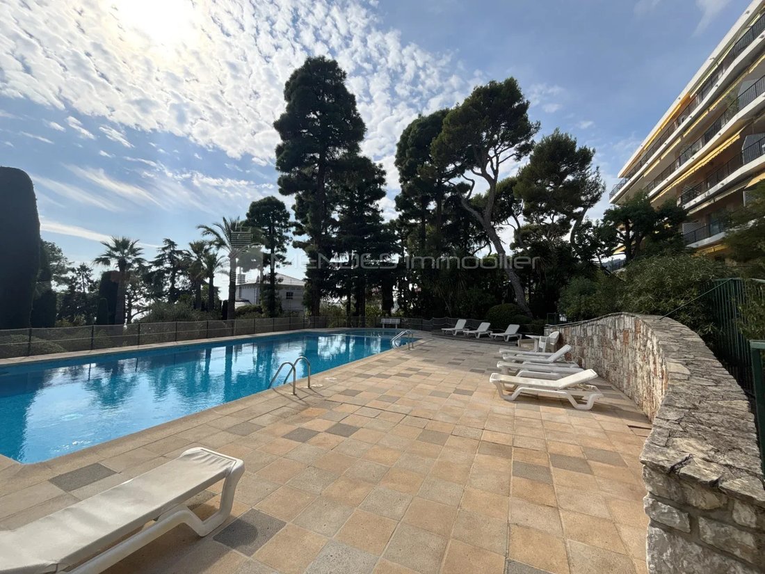 Wohnung in Französische Riviera, Provence-Alpes-Côte d'Azur, Frankreich 1 - 19095365