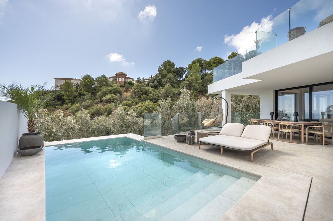 Villa in Benalmadena, Andalusia, Spain 2 - 19113180
