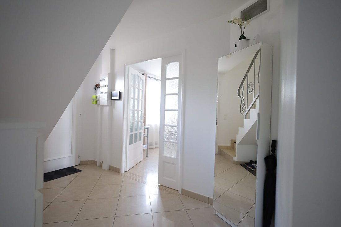 Villa en Domont, Isla de Francia, Francia 5 - 19112390