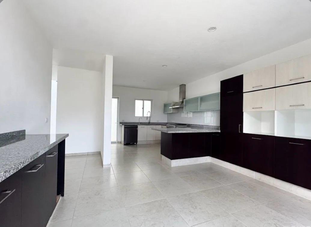 Casa en Santiago de Querétaro, Querétaro, México 2 - 19112531