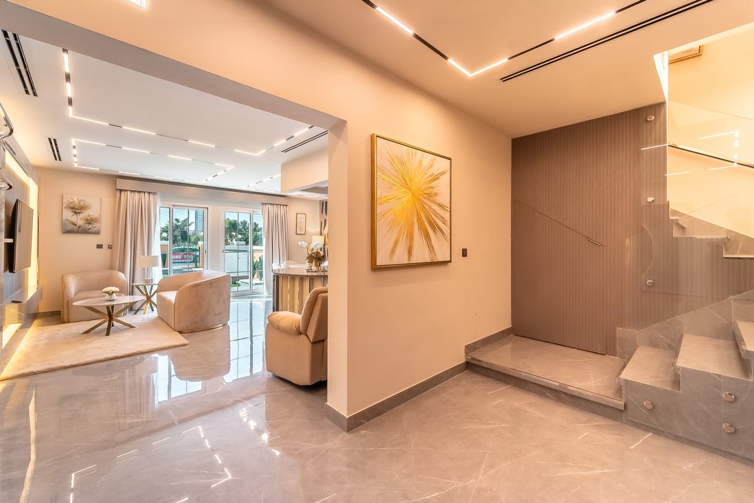 Townhouse in Al Barsha South 5, Al Barsha, Dubai 2 - 19115790