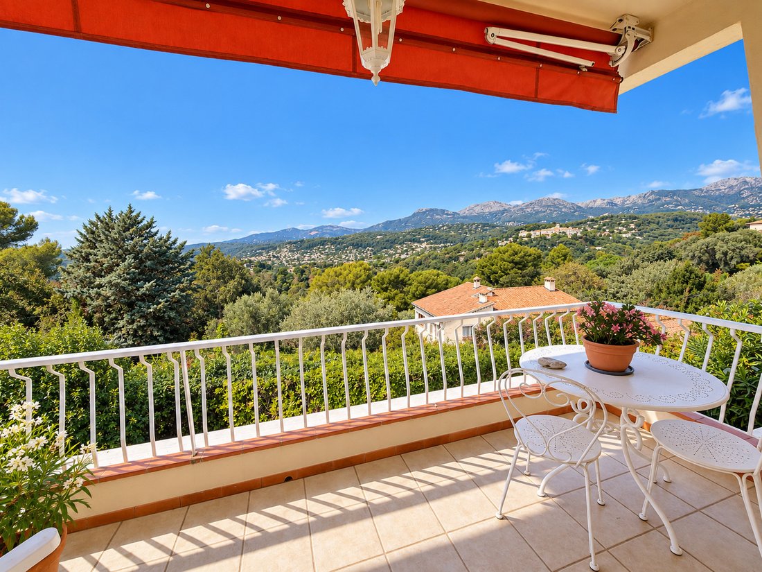 Casa en Saint-Paul-de-Vence, Provenza-Alpes-Costa Azul, Francia 3 - 19115271