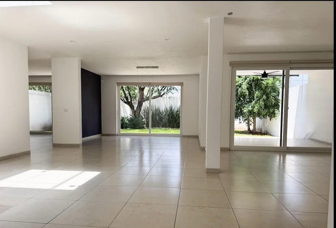 Casa en Santiago de Querétaro, Querétaro, México 3 - 19112531