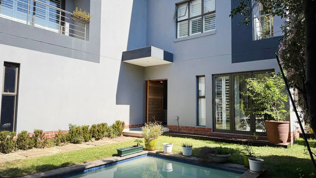 Casa en Bryanston, Gauteng, Sudáfrica 1 - 19116769