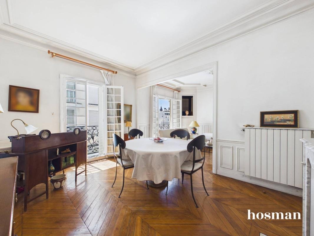 Apartment in Bois-Colombes, Ile-de-France, France 1 - 19115640
