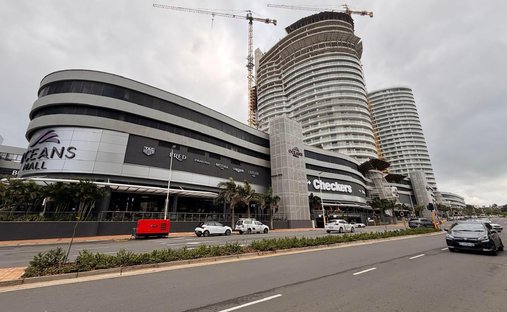 Apartment in Umhlanga Ridge, KwaZulu-Natal, South Africa 1