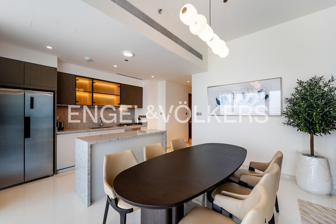 Apartment in Dubai Harbour, Dubai, United Arab Emirates 5 - 19116083