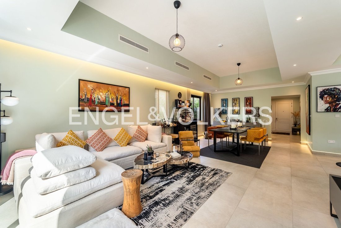 Villa in Wadi Al Safa 7, Wadi Al Safa, Dubai 4 - 19114439