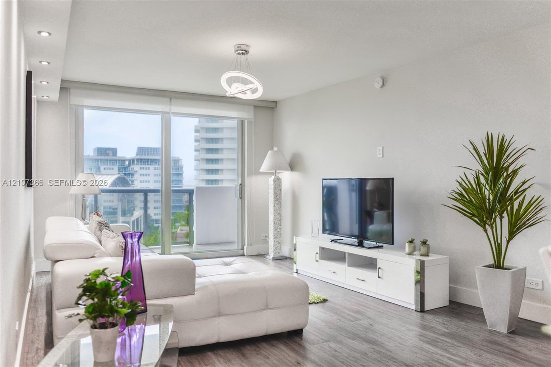 Condominio en Miami Beach, Florida, Estados Unidos 2 - 19115489