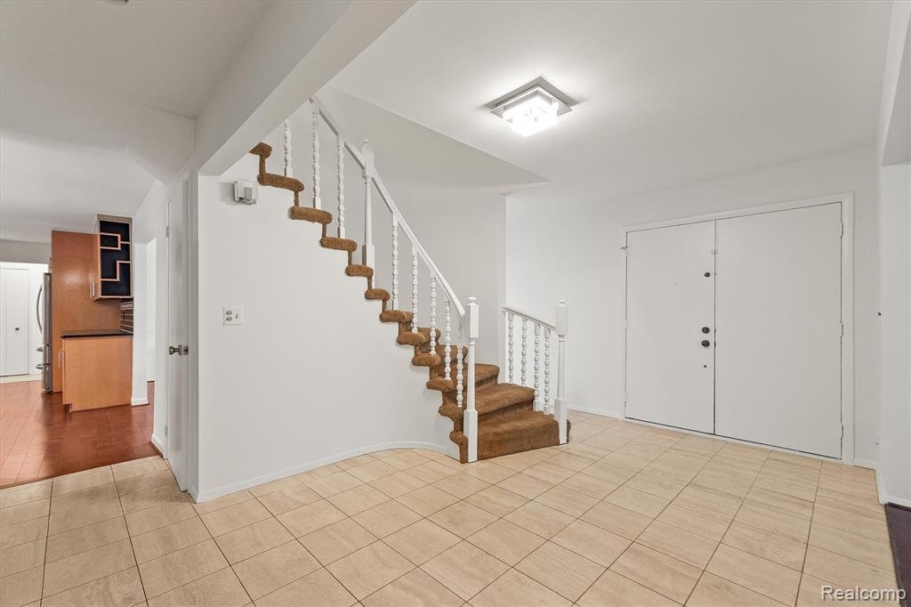 Casa en Farmington Hills, Míchigan, Estados Unidos 3 - 19114595