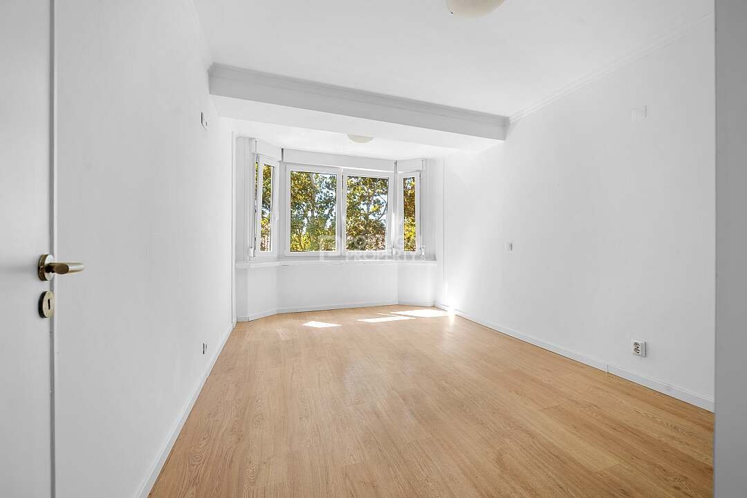 Wohnung in Estoril, Cascais und Estoril, Lissabon 3 - 19113735