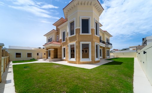 Villa in Al Mankhool, Dubai, Vereinigte Arabische Emirate 1