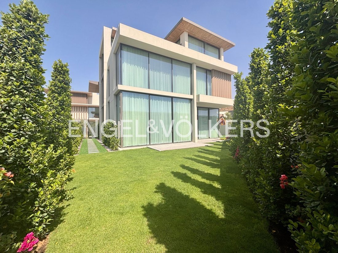 Villa in Al Barari, Dubai, United Arab Emirates 1 - 19116949