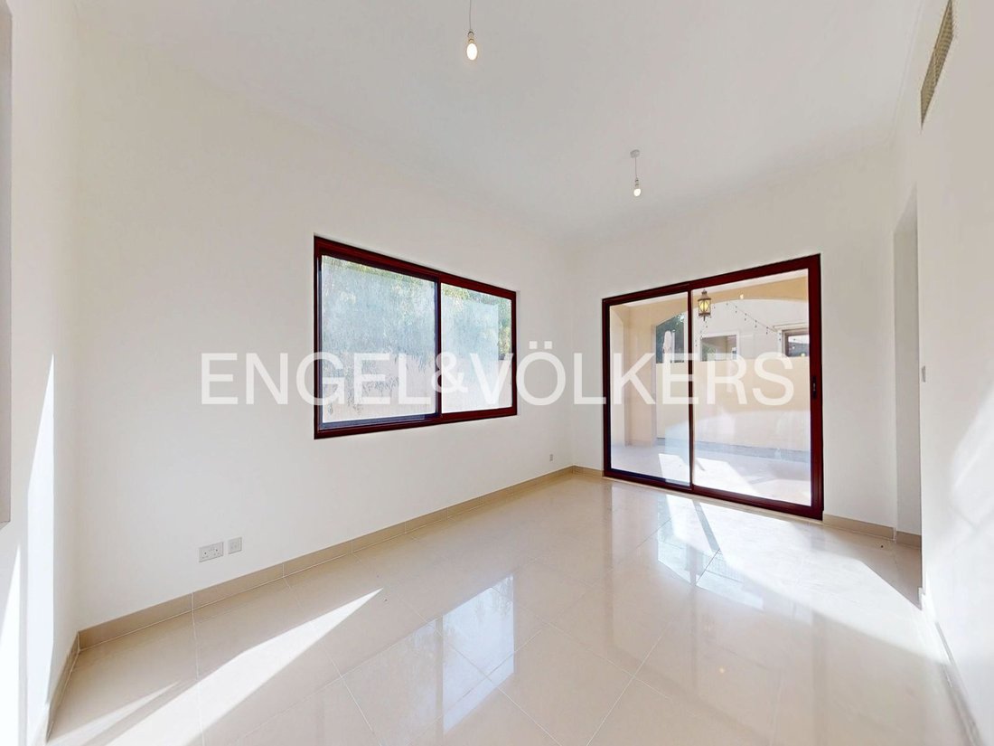 Villa à Wadi Al Safa 7, Wadi Al Safa, Doubaï 3 - 19115787
