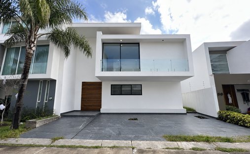 Haus in Zapopan, Jalisco, Mexiko 1
