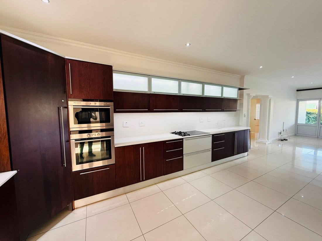 Apartamento en Mount Edgecombe Country Estate 2, KwaZulu-Natal, Sudáfrica 2 - 19116538