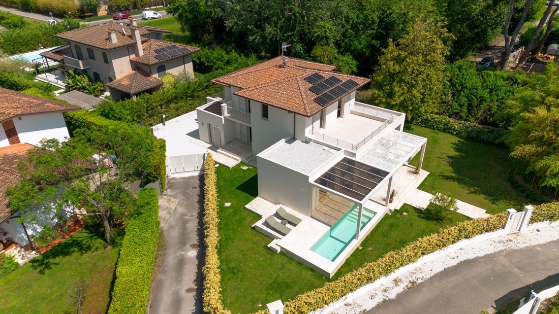 Villa à Caranna-Vaiana, Forte dei Marmi, Toscane 4 - 19110559