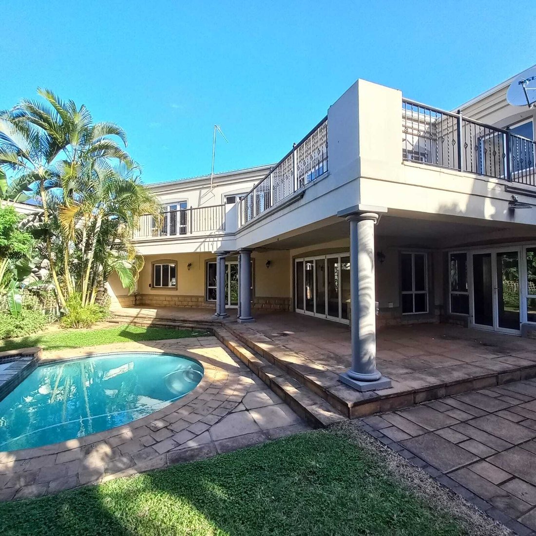 Casa en Umhlanga Ridge, KwaZulu-Natal, Sudáfrica 1 - 19116547