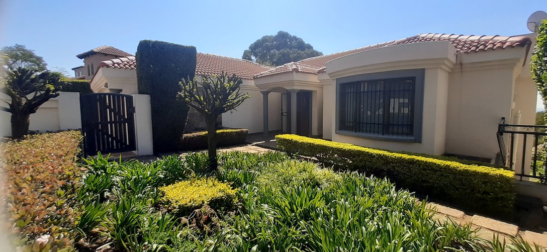 House in Monument Park, Gauteng, South Africa 3 - 19116683