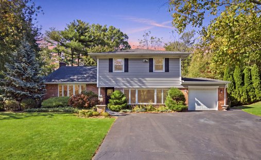 House in Great Neck, New York, United States 1