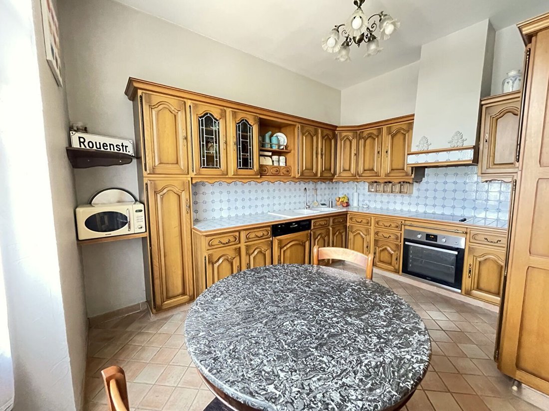 Casa a Est, Beaumont-sur-Oise, Francia 5 - 17241437