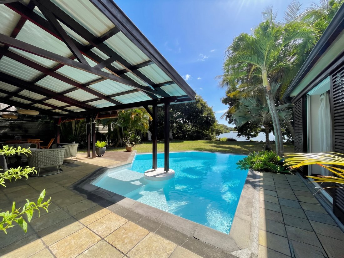 Villa in Poste de Flacq, Flacq District, Mauritius 1 - 19116771