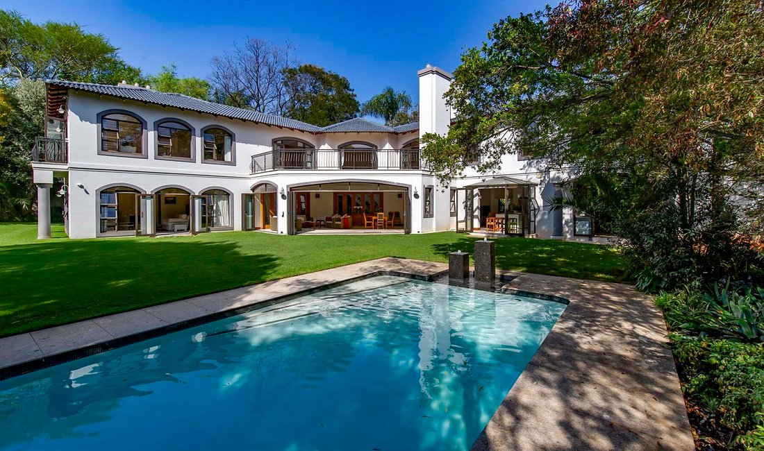 Haus in Bedfordview, Gauteng, Südafrika 1 - 19116410
