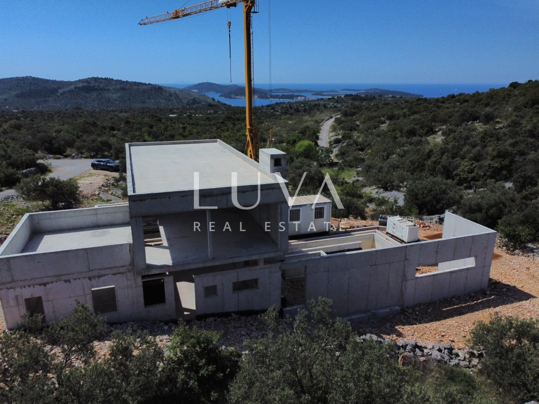 Casa en Jarebinjak, Condado de Šibenik-Knin, Croacia 1 - 19115348