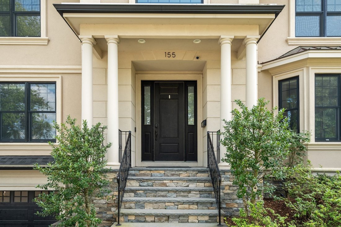 House in Newton, Massachusetts, United States 2 - 19116061