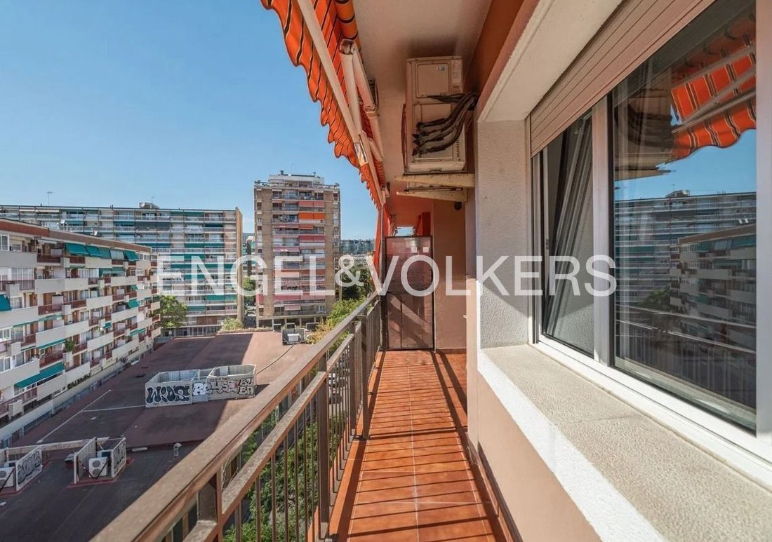 Wohnung in Les Corts, Barcelona, Spanien 3 - 19115058