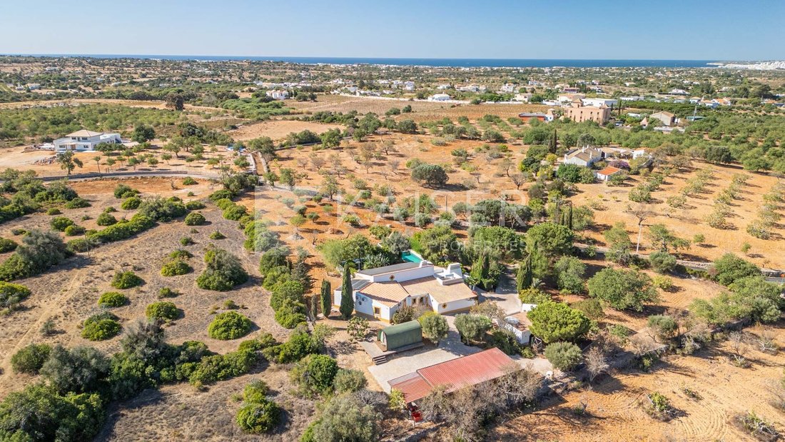 Villa in Guia, Algarve, Portugal 1 - 19115936