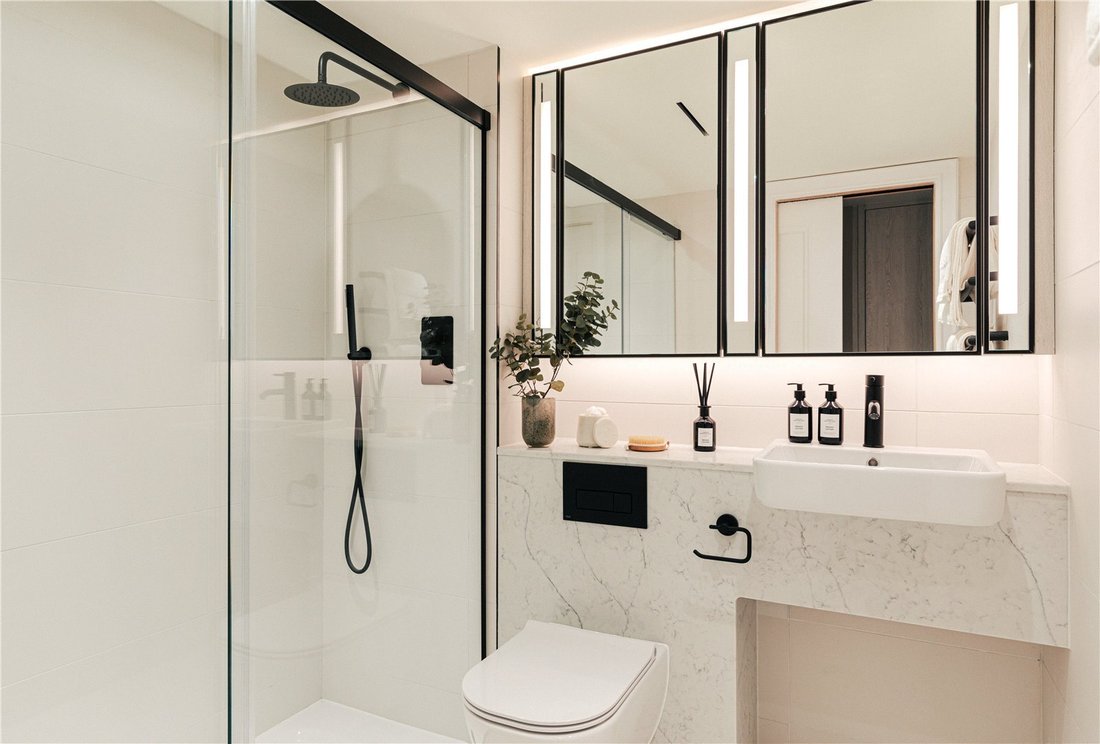 Appartamento a Fitzrovia, Camden, Inghilterra 5 - 16702106