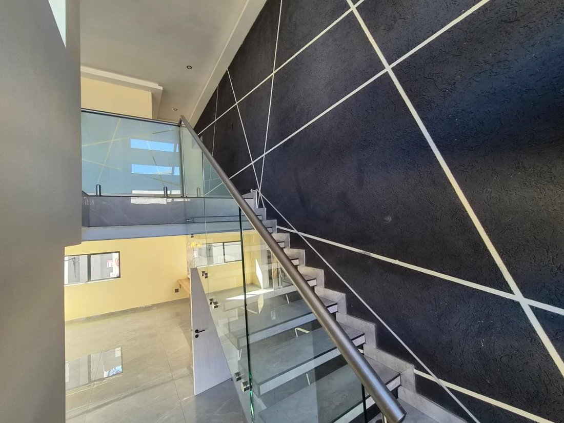 Casa a Città Metropolitana di Johannesburg, Gauteng, Sudafrica 5 - 19116506