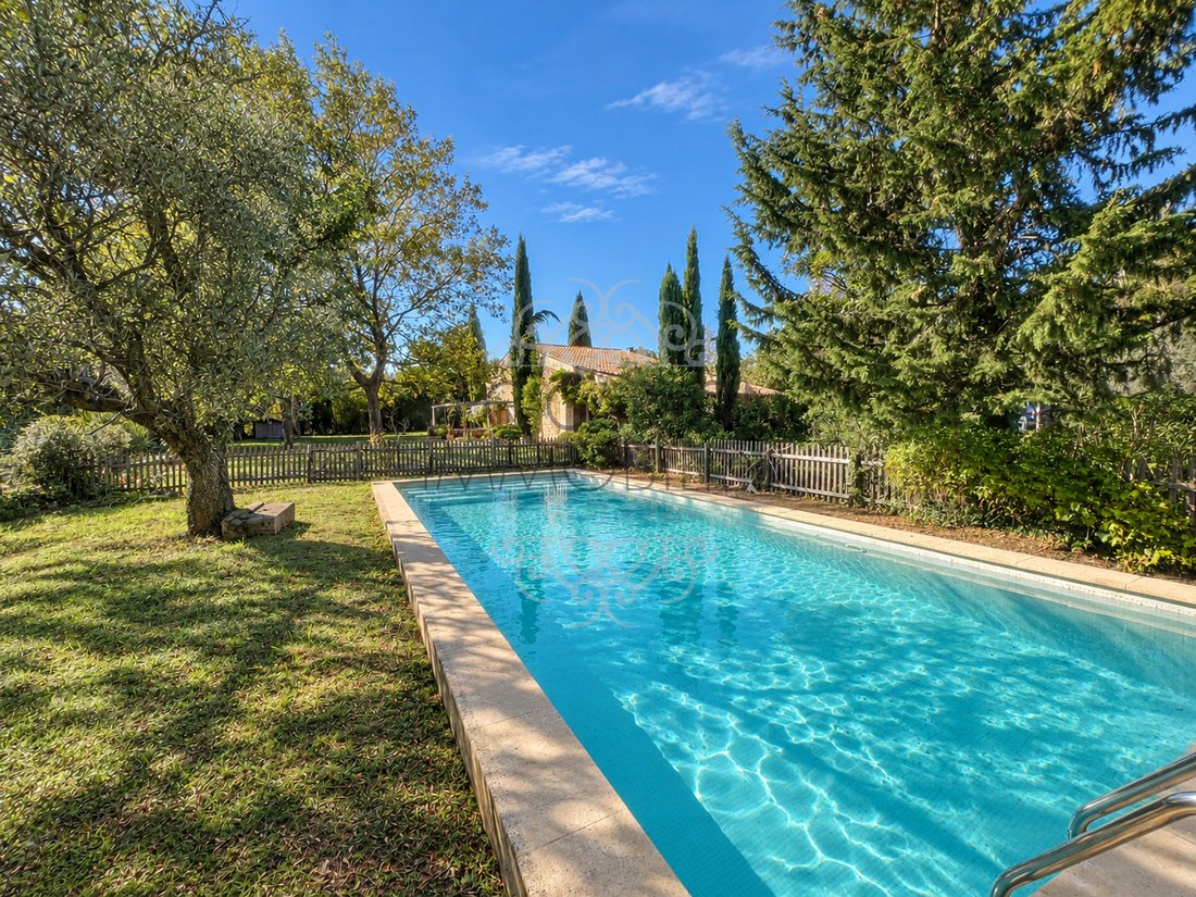 Country House in Zone Urbaine, Lambesc, France 2 - 19115199