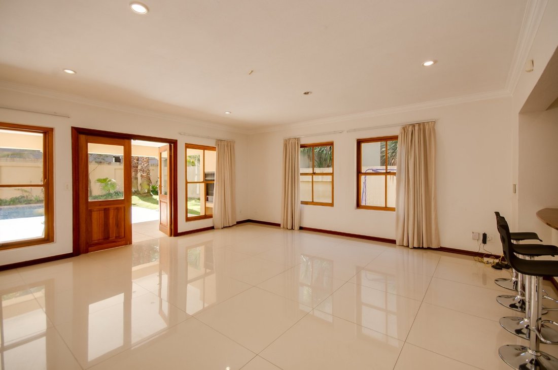 House in Dainfern, Gauteng, South Africa 3 - 19116778