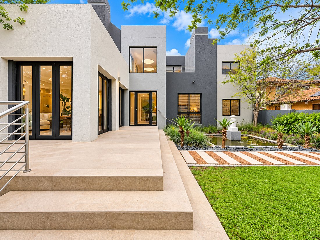 Haus in Silver Lakes Golf Estate, Gauteng, Südafrika 1 - 19116499